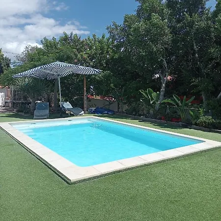 Sunset And Oceanview 2 Bedroom With Shared Pool